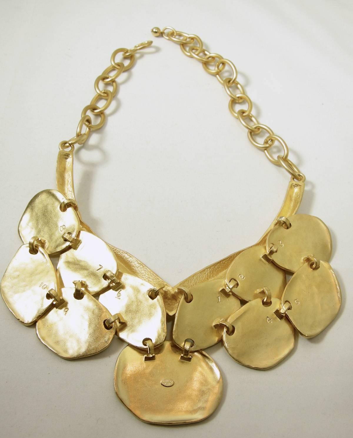 Kenneth Jay Lane Golden Wing Bib Necklace In Excellent Condition In New York, NY