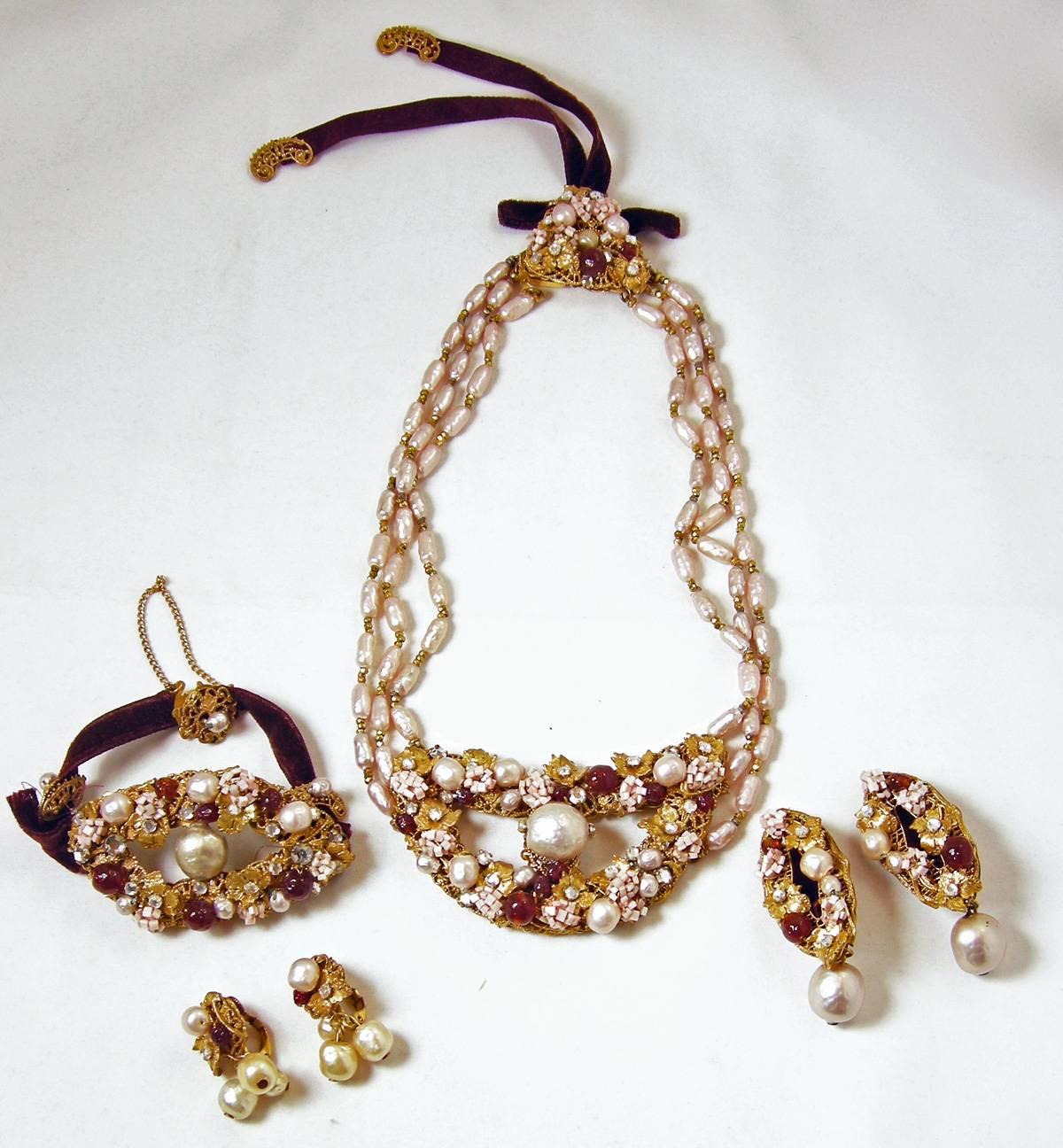 Miriam Haskell Complete Parure Set, 1939  In Excellent Condition In New York, NY