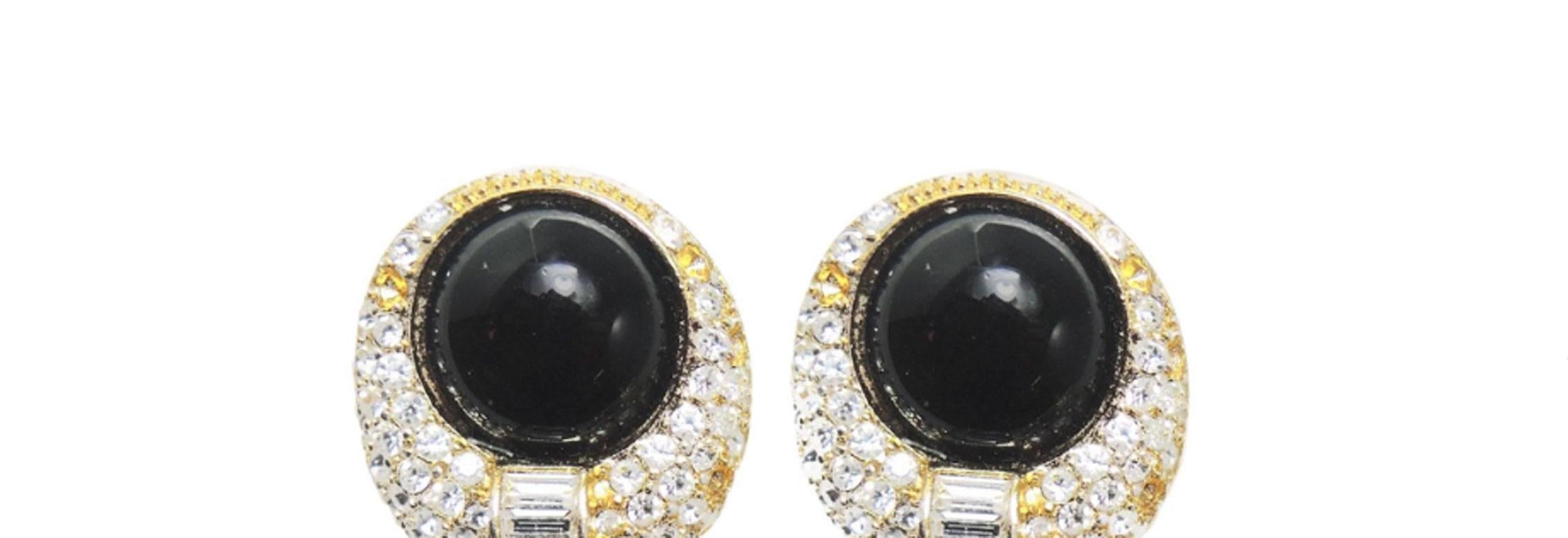 Vintage 1970s Christian Dior Black Glass and Crystal Clip Earrings In Excellent Condition In New York, NY
