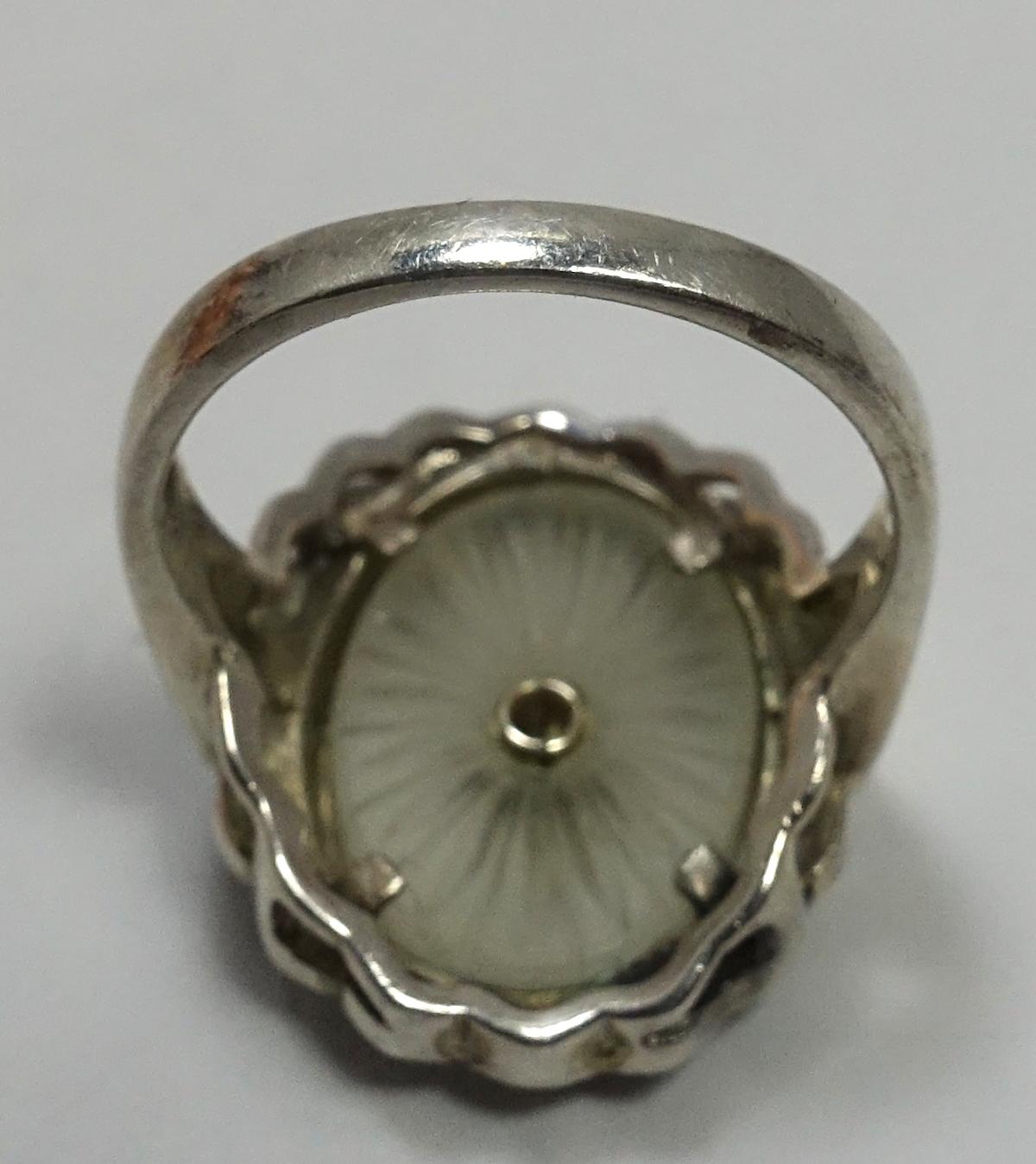 Vintage Diamond & Marcasite Camphor Glass Sterling Silver Ring, Sz 9 In Excellent Condition For Sale In New York, NY