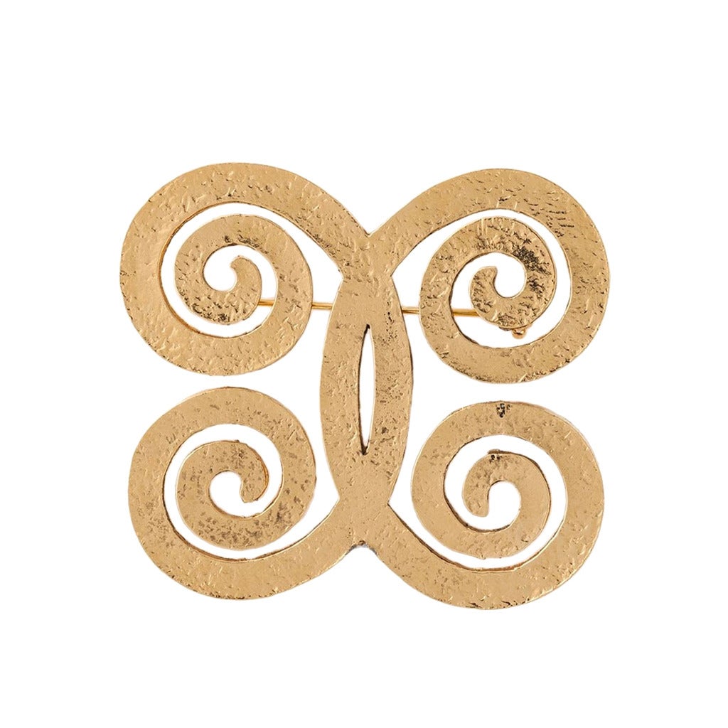 Chanel Vintage Gold Swirl Brooch