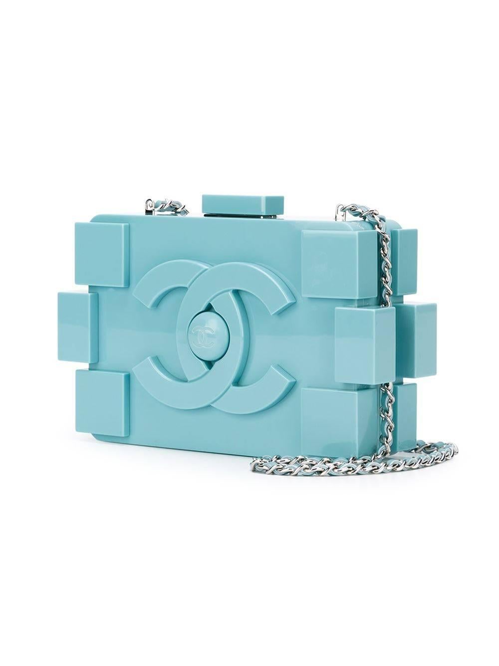 Baby blue plexiglass 'Boy Brick' clutch featuring a push lock fastening, a front centre logo stamp, a rectangular body, a silver-tone chain shoulder strap, an internal zipped pocket and an internal logo stamp. 

Colour: Baby Blue

Material:
