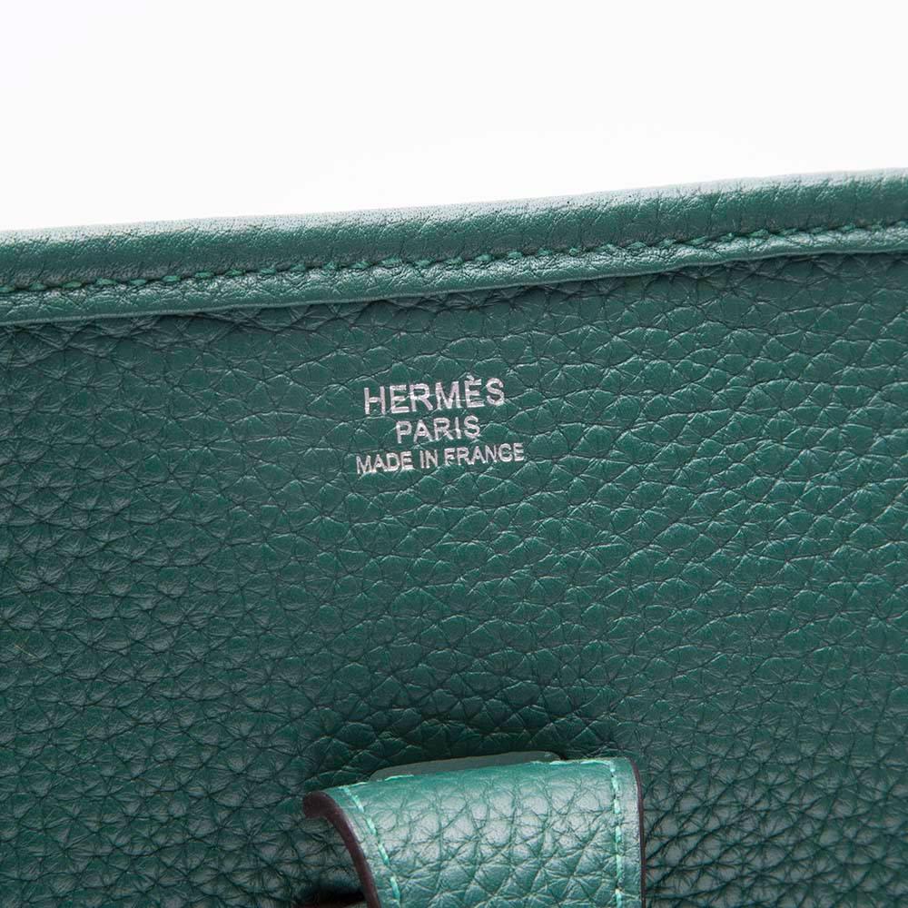 Hermes Malachite Leather Evelyne Shoulder Bag In New Condition In London, GB