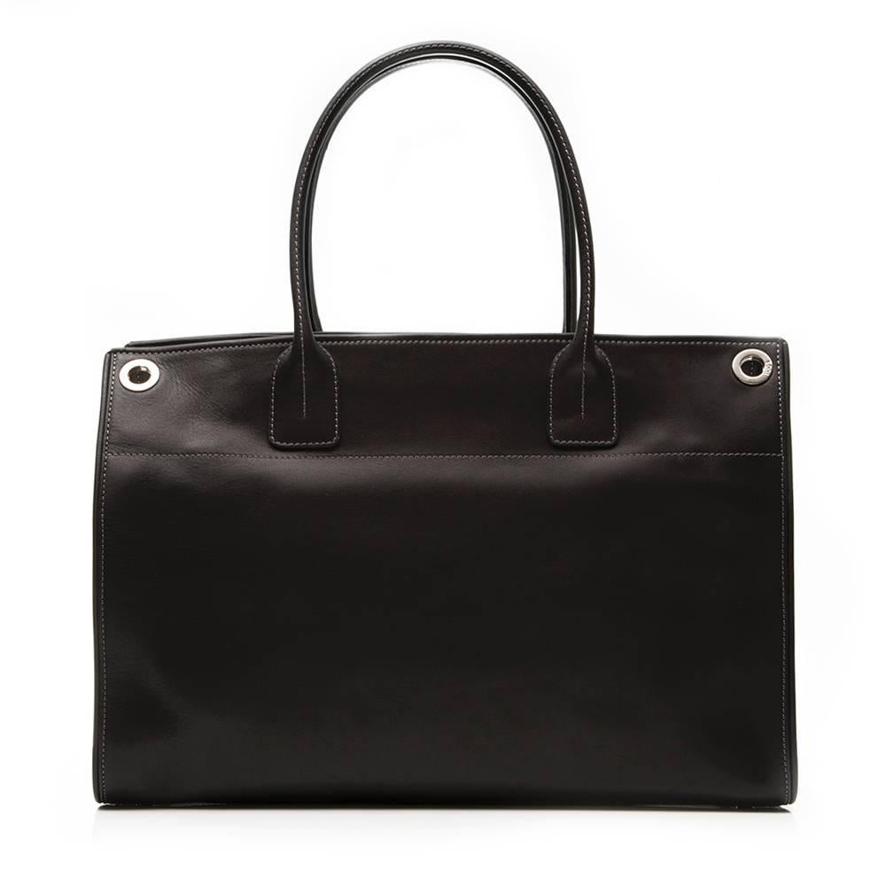 Tods Black Leather Tote Bag In Good Condition In London, GB