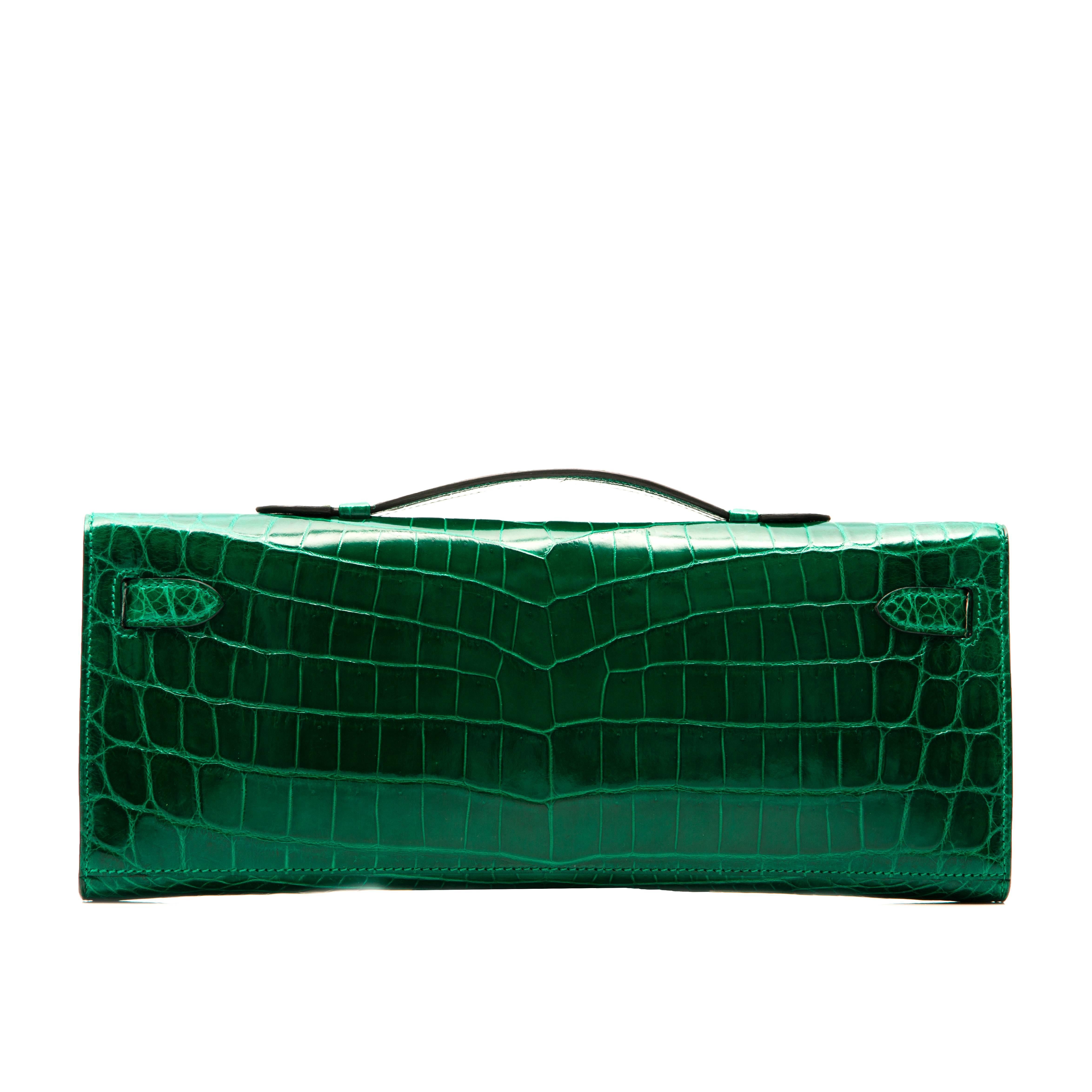 Hermes Emerald Green Kelly Cut in shiny Porosus Crocodile withsilver​ hardware.  2