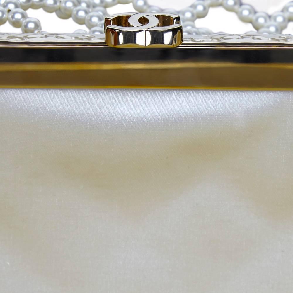 chanel pearl bag