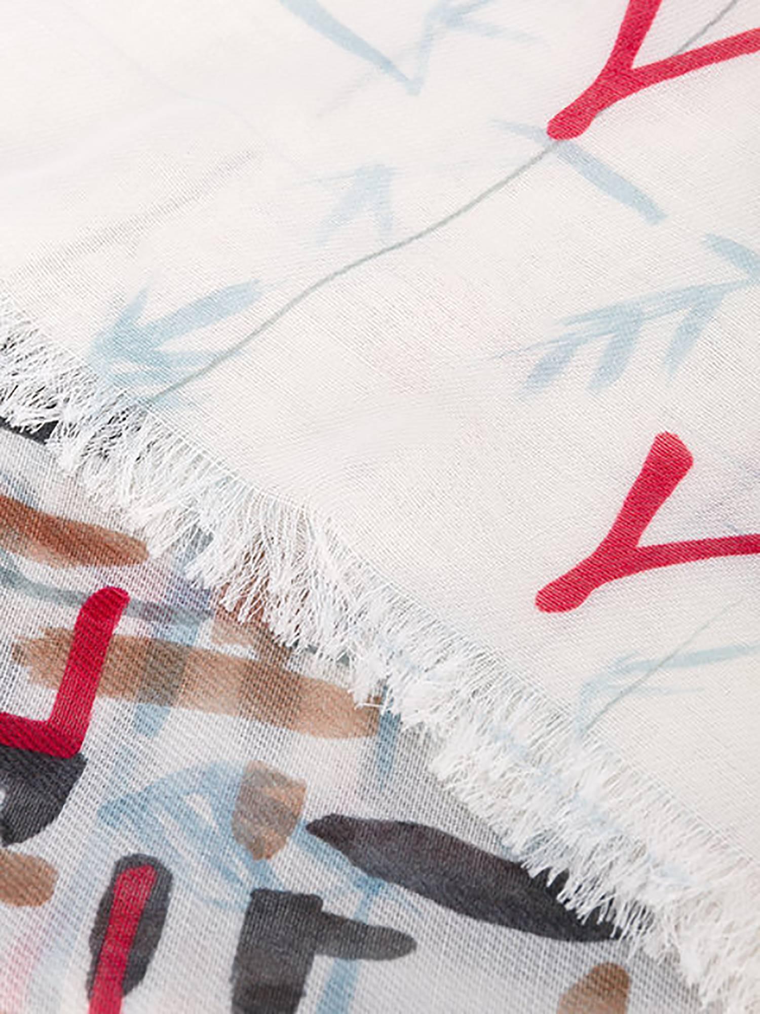 Multicoloured cashmere-cotton blend abstract print scarf from Chanel Vintage featuring fringed edges. 

Dimensions: 140cm x 140cm

Please note that vintage items are not new and therefore might have minor imperfections.

Made in Italy