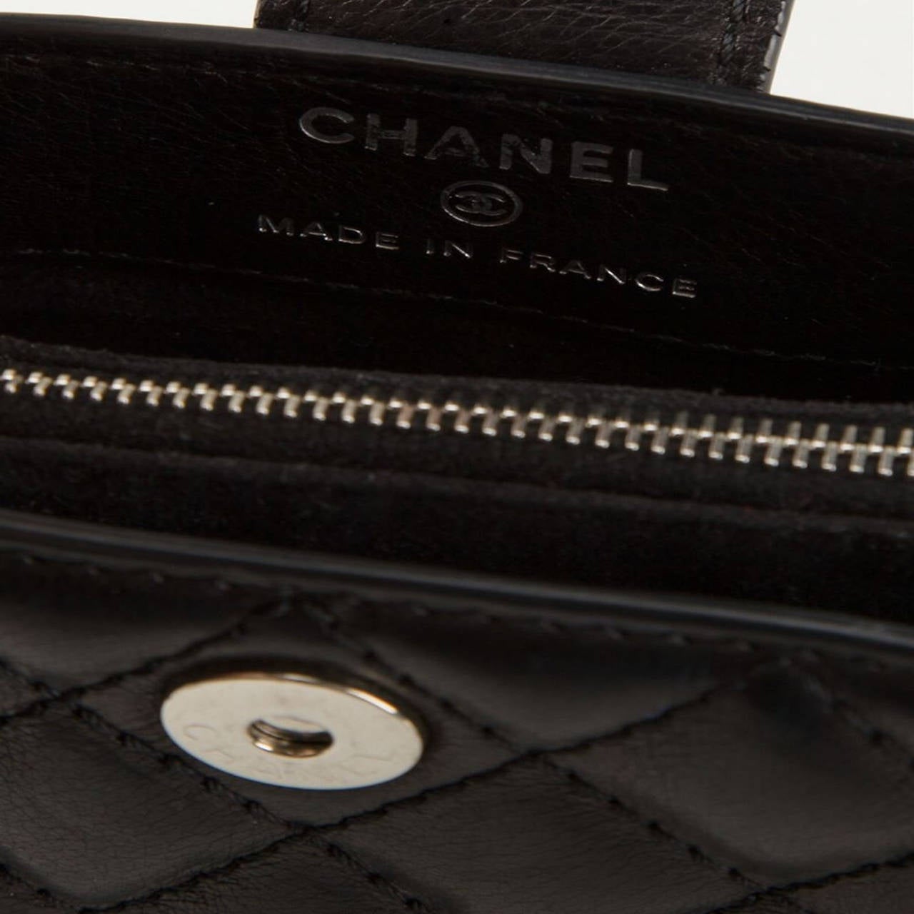Women's Vintage Chanel Small Quilted Clutch