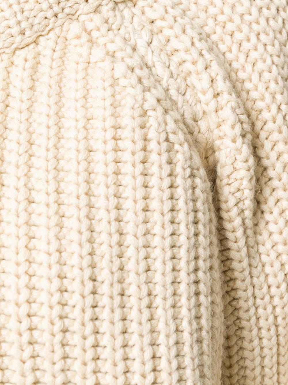 Crafted from a cream beige cashmere-cotton blend, this Hermes chunky jumper features a ribbed crew neck, long sleeves and ribbed cuffs. Perfect for long winter days.

Colour: Cream

Composition: 64% Cashmere, 34% Cotton

Size: 42 FR / 46 IT / 14 UK