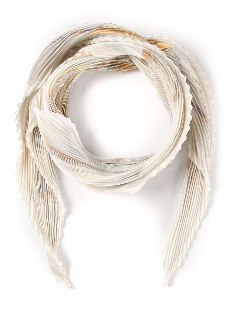 White silk scarf from Hermès Vintage featuring  pleated detailing and an all-over print.