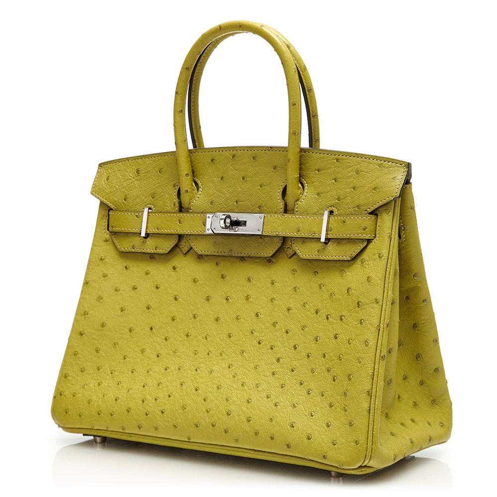 Crafted in an eye-catching shade of green, this Birkin from Hermès also features a beautiful ostrich leather exterior. The 30cm size is great for regular use, and the generous interior, internal pocket, and internal zip-compartment ensure there is