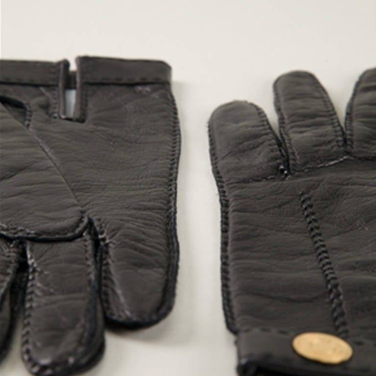 Hermes Vintage Logo Stud Gloves