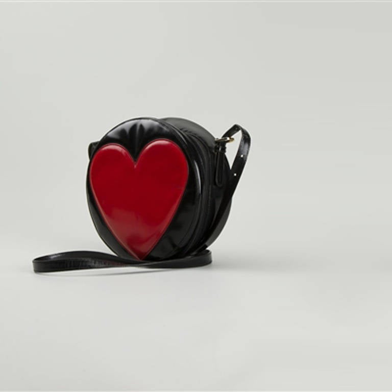 Moschino Vintage Heart Bag at 1stDibs moschino heart bag vintage