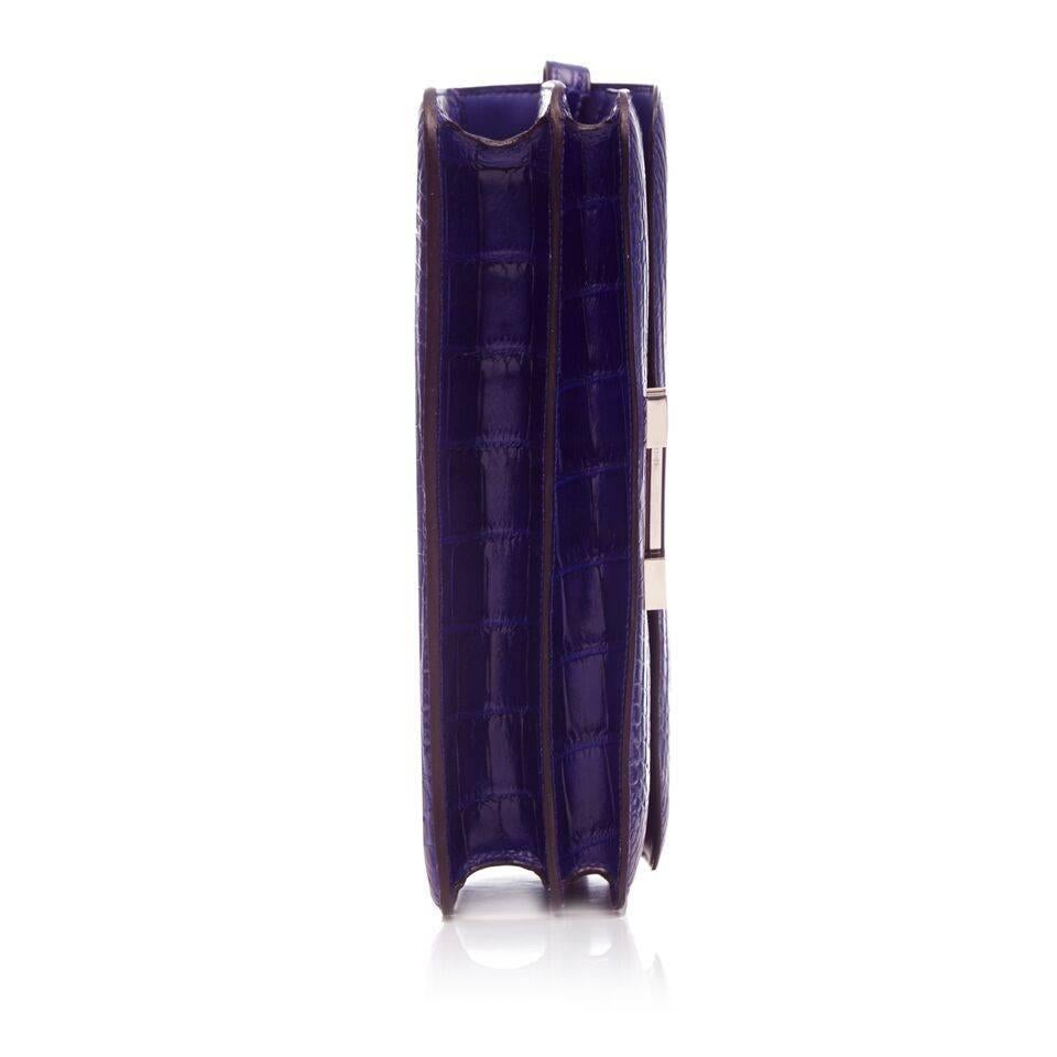 Hermes Electric Blue Alligator Constance Clutch Wallet 24cm In Excellent Condition In London, GB