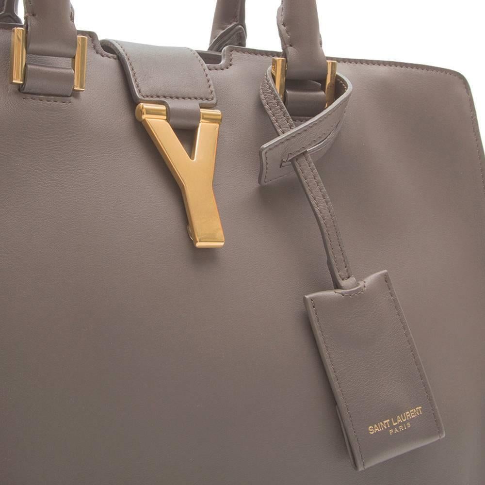 Women's Yves Saint Laurent Grey Cabas Bag 