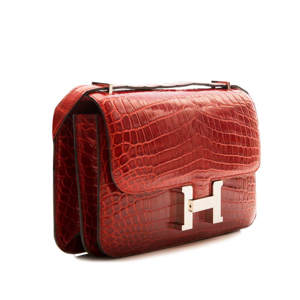 Hermès Rouge Porosus Crocodile H Constance Elan Shoulder Bag In Excellent Condition In London, GB