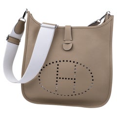Hermès Beige Trench Leather Evelyne 33 Handbag Palladium Hardware