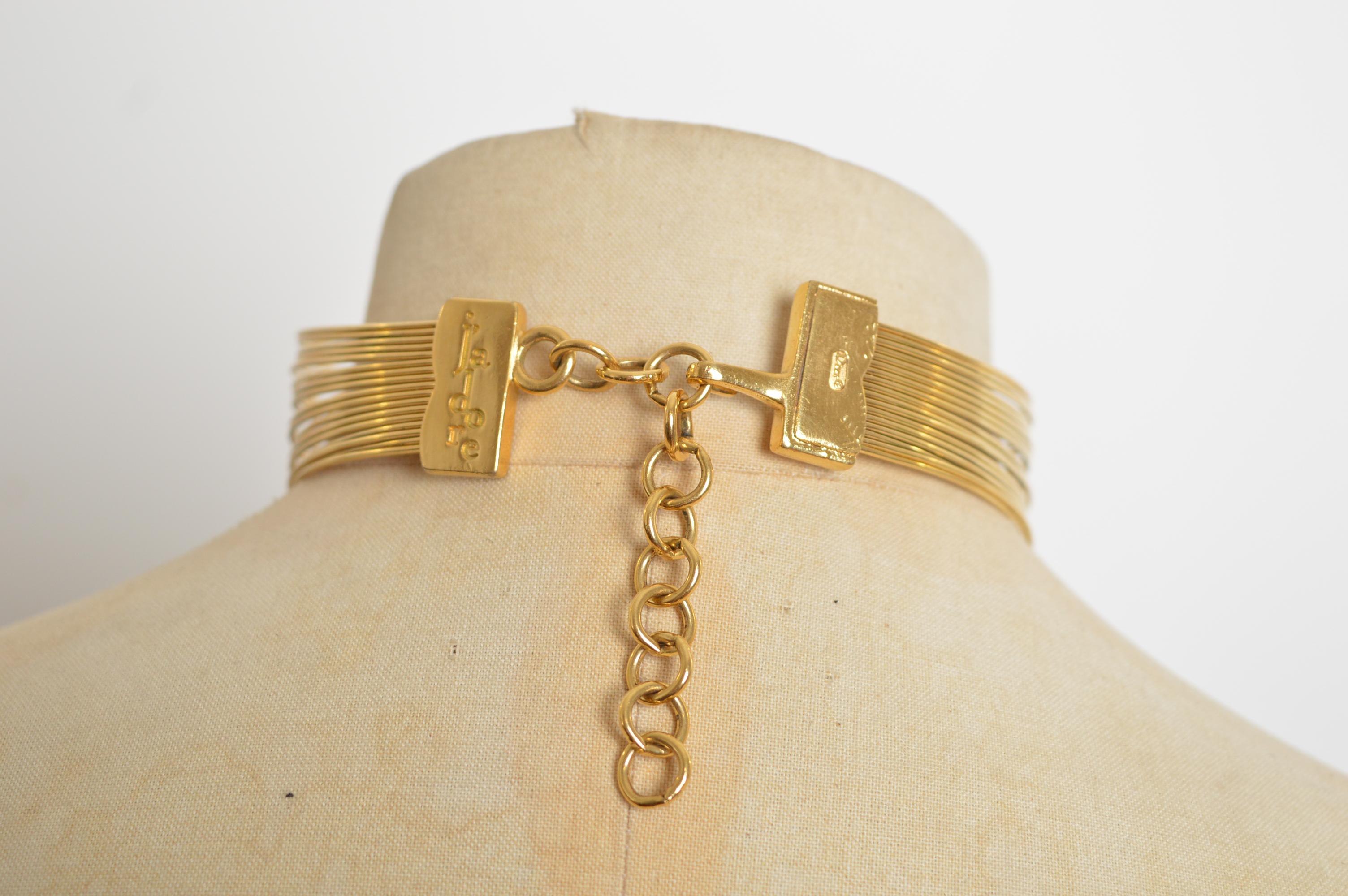 Christian Dior J'ADORE Gargantilla de alambre metálico dorado - Collar C.1990 en venta 1