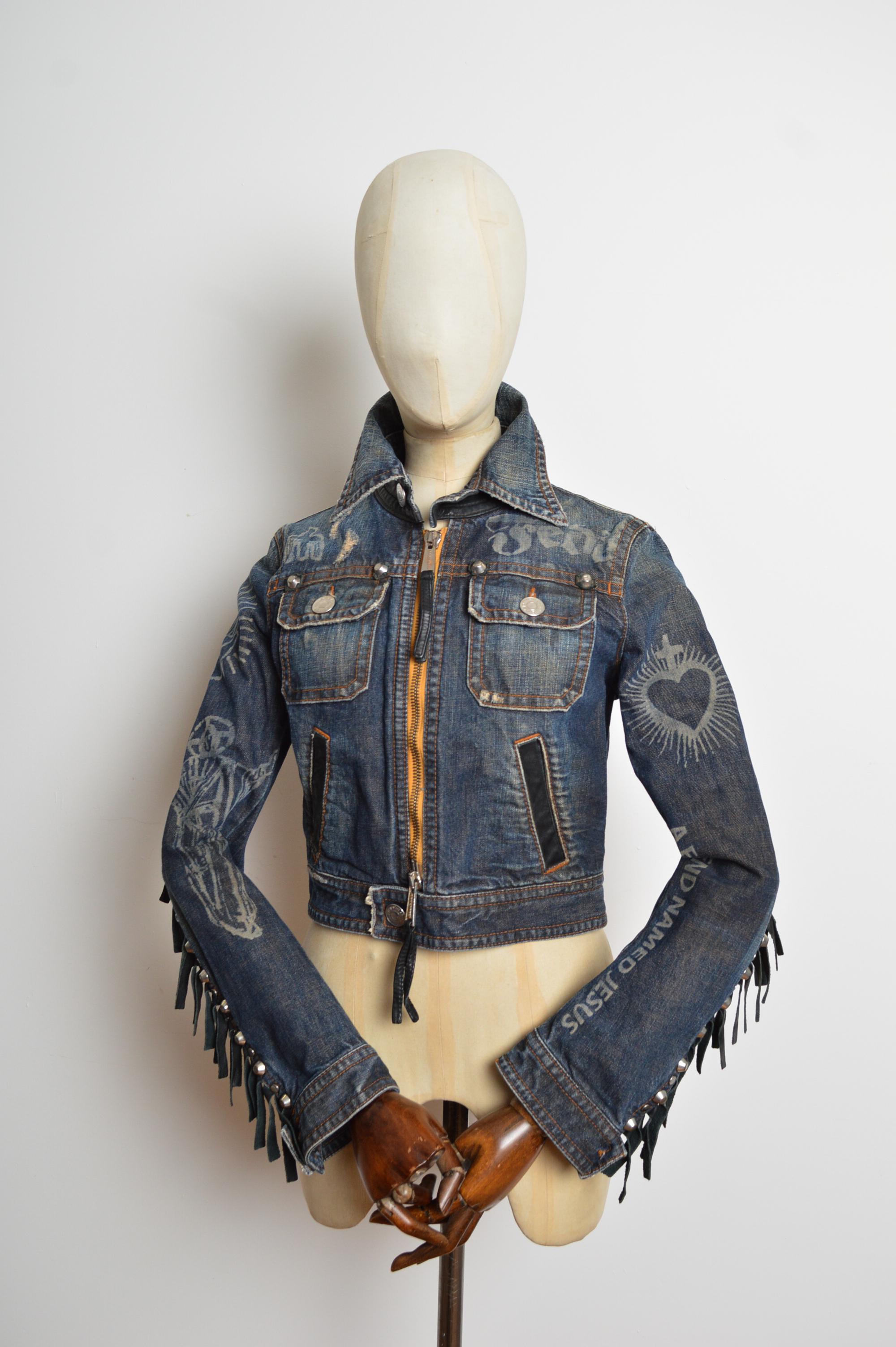 2005 Chaqueta Dsquared2 de cuero con flecos y denim angustiado occidental en venta 4