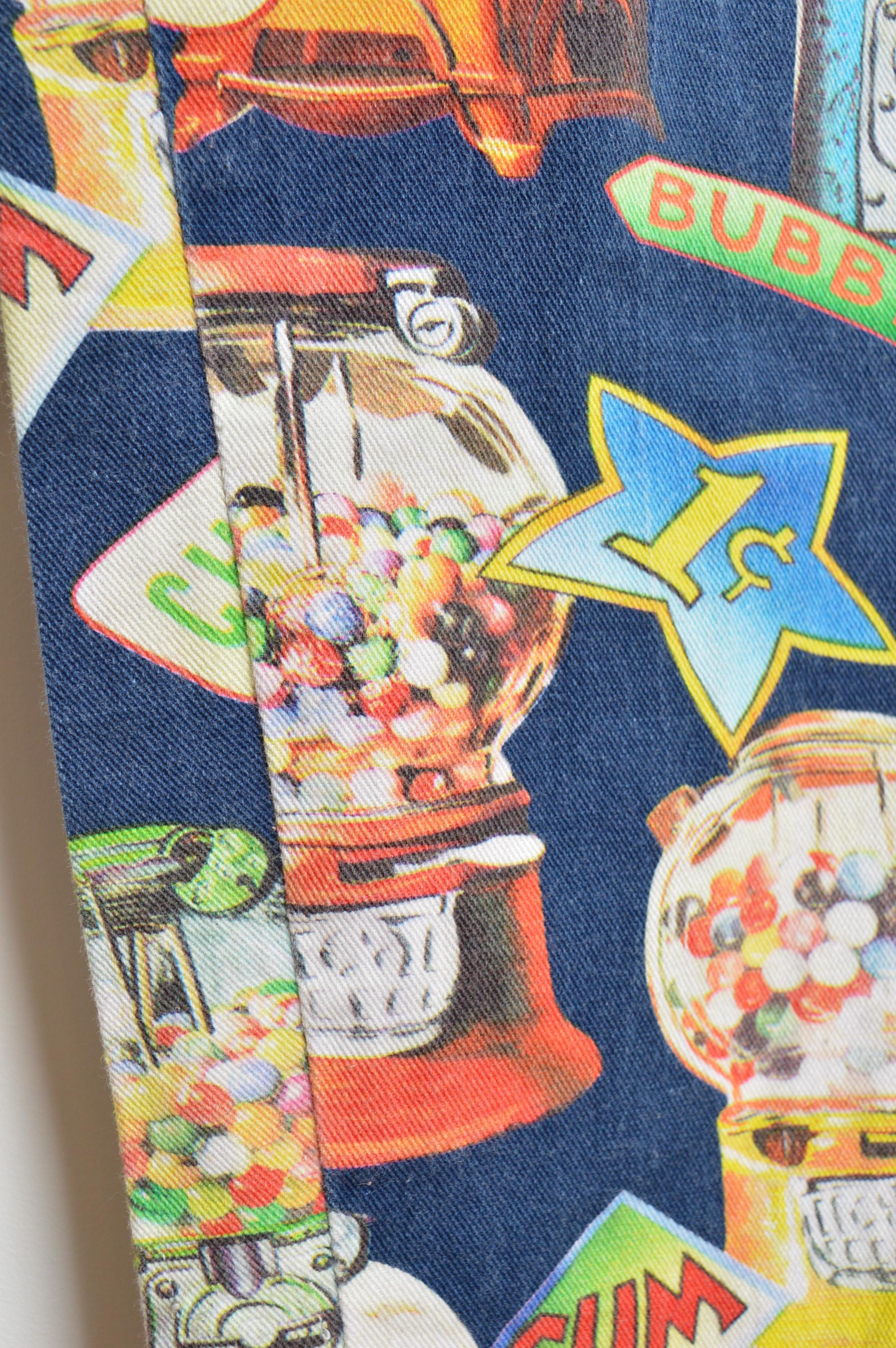 Loud 1990's COTTONADE Colorful Bubble Gum Pinball Pattern Jeans en vente 1
