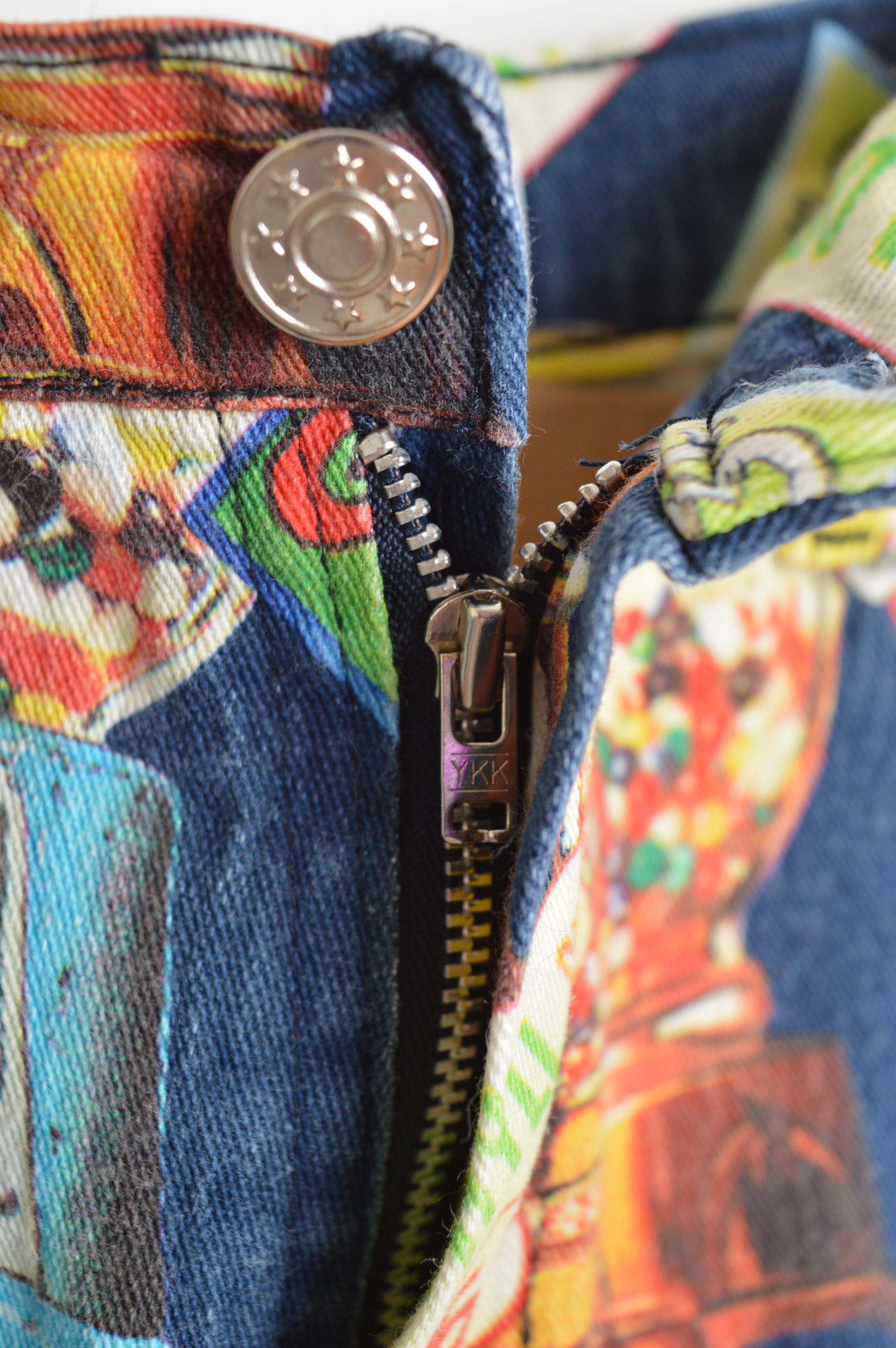 Loud 1990's COTTONADE Colorful Bubble Gum Pinball Pattern Jeans en vente 8