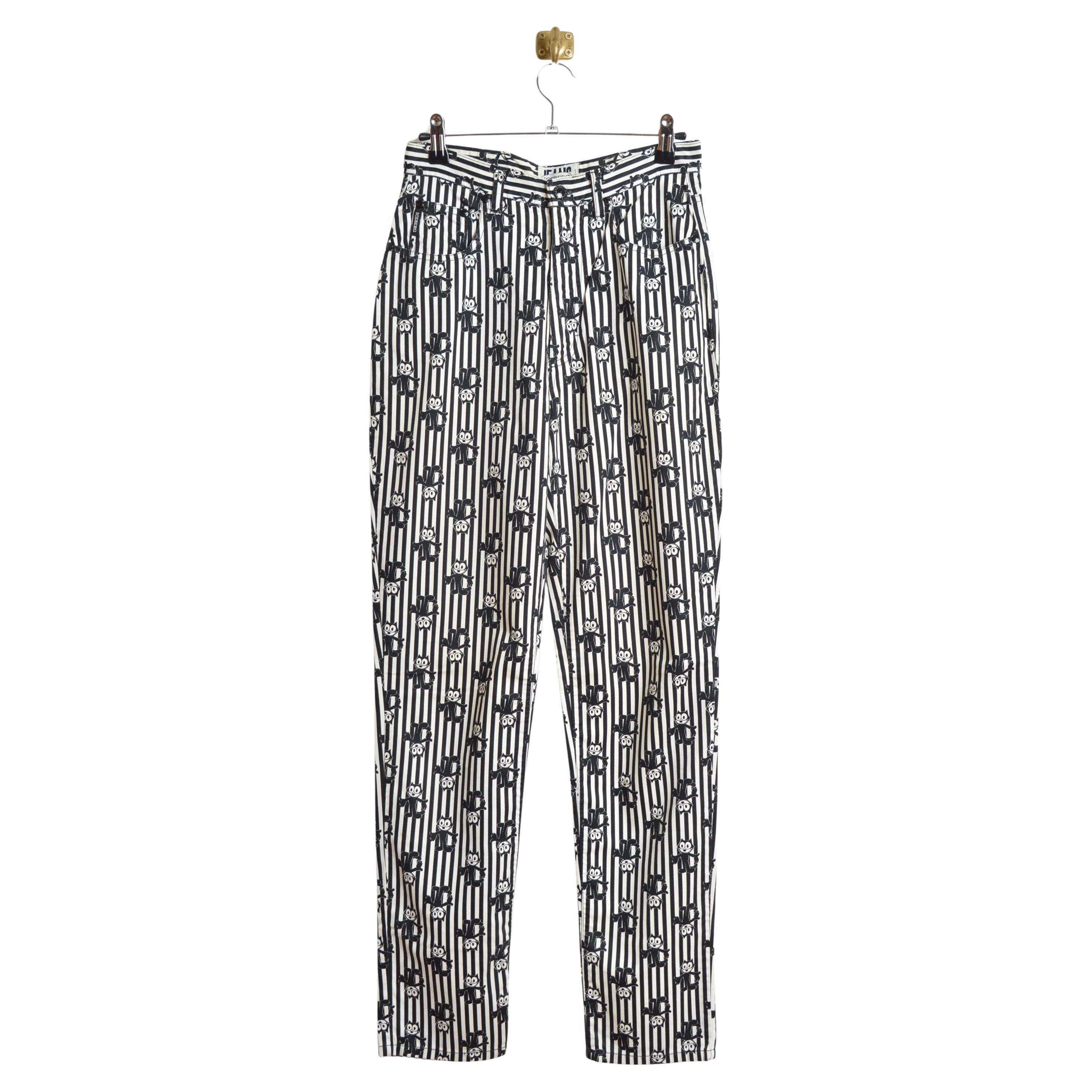 1990's Felix the House Cat Cartoon Print Jeans - Pinstriped Pants en vente