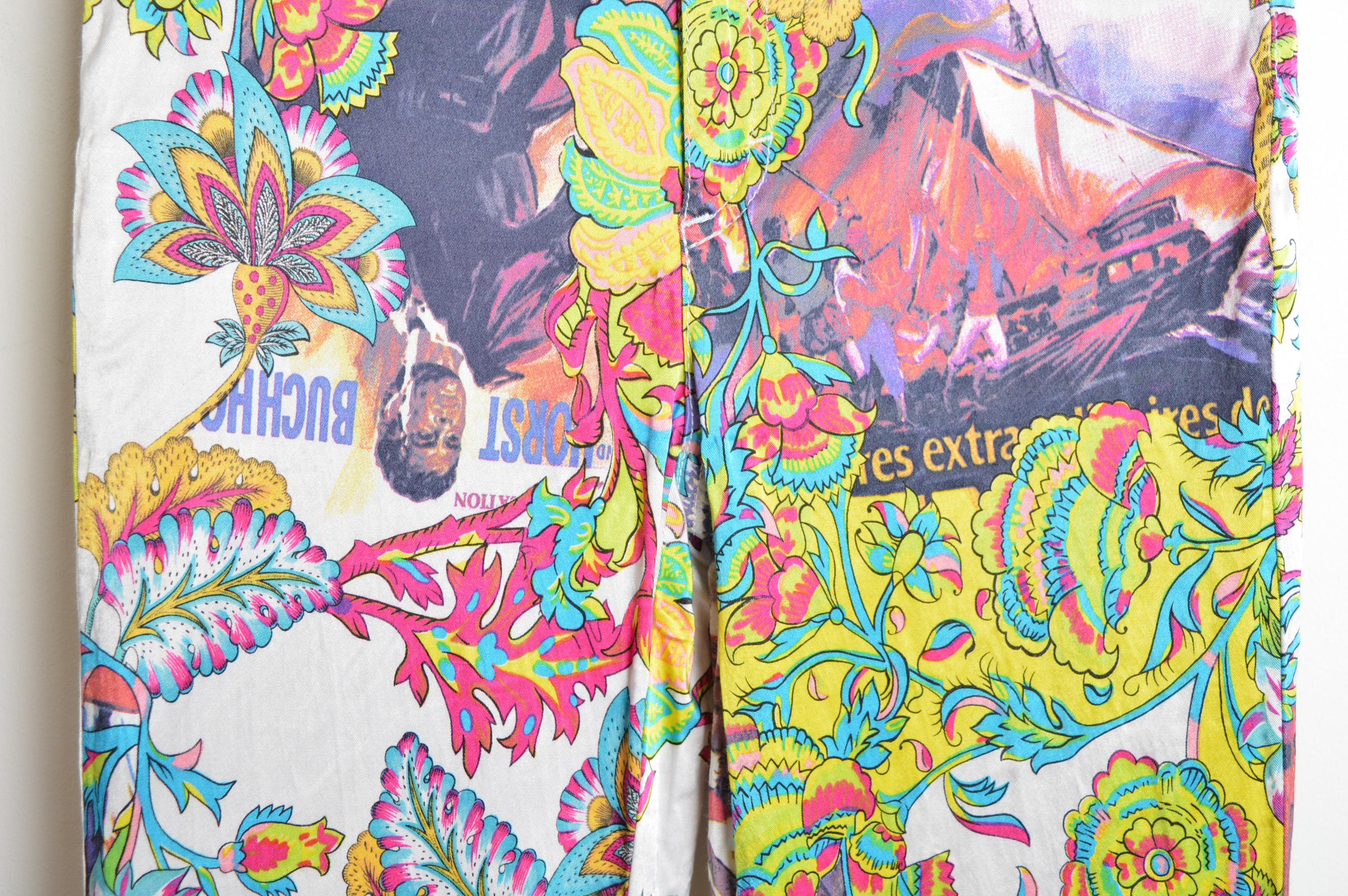Pantalones vaqueros de satén Christian Lacroix de los años 90 con estampado de colores neón vibrantes Beige en venta