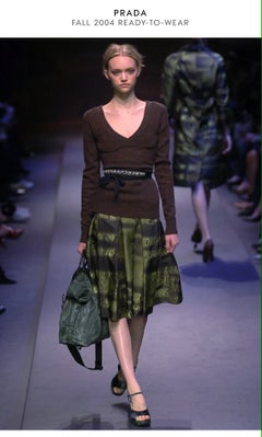 Cintura PRADA Autunno 2004, decorata con strass, viola scuro