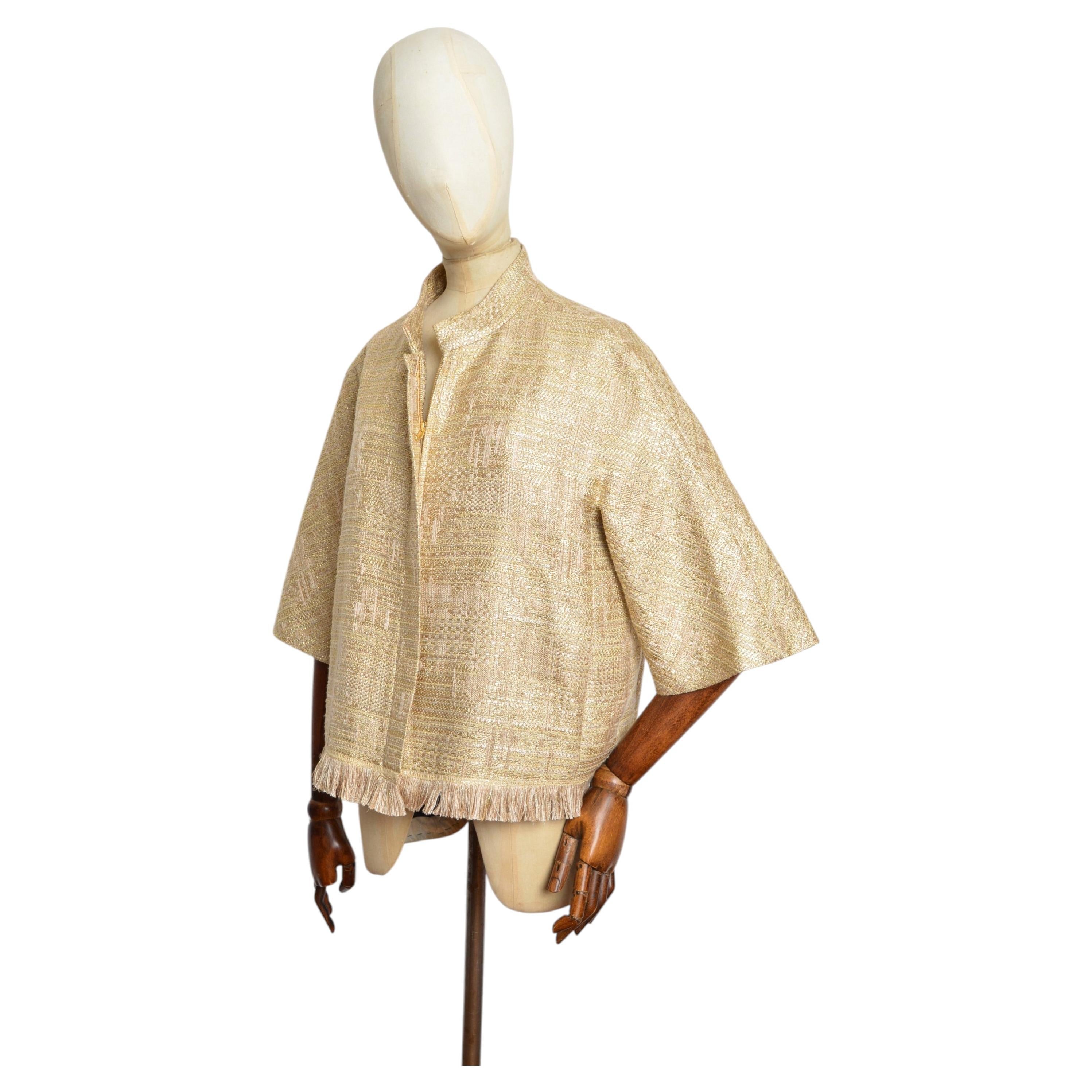 Giacca a forma di bozzolo ESCADA in tweed lamé metallizzato color oro pallido con maniche a 3/4