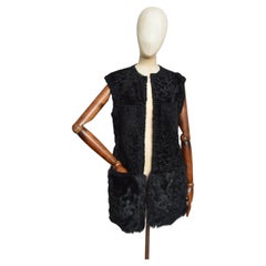 Collection Automne-Hiver 2013 LANVIN par Alber Elbaz : gilet en peau de mouton noire - Manteau