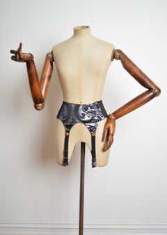 F/W 1997 VIVIENNE WESTWOOD 'Five Centuries Ago' Garter Suspender Belt Lingerie