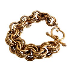 Oscar de la Renta Gold Link Bracelet