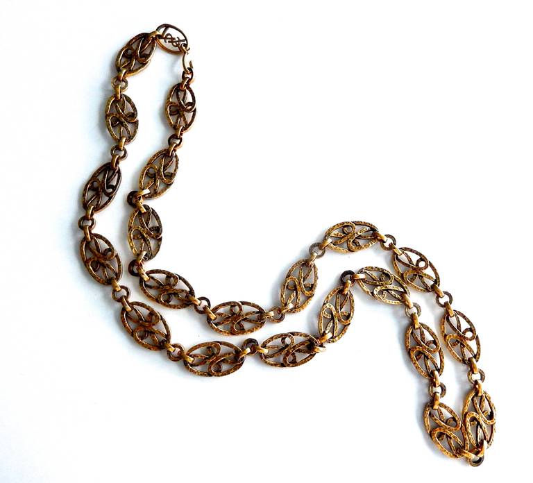 Yves Saint Laurent Gilt Metal Necklace, 1980s 3