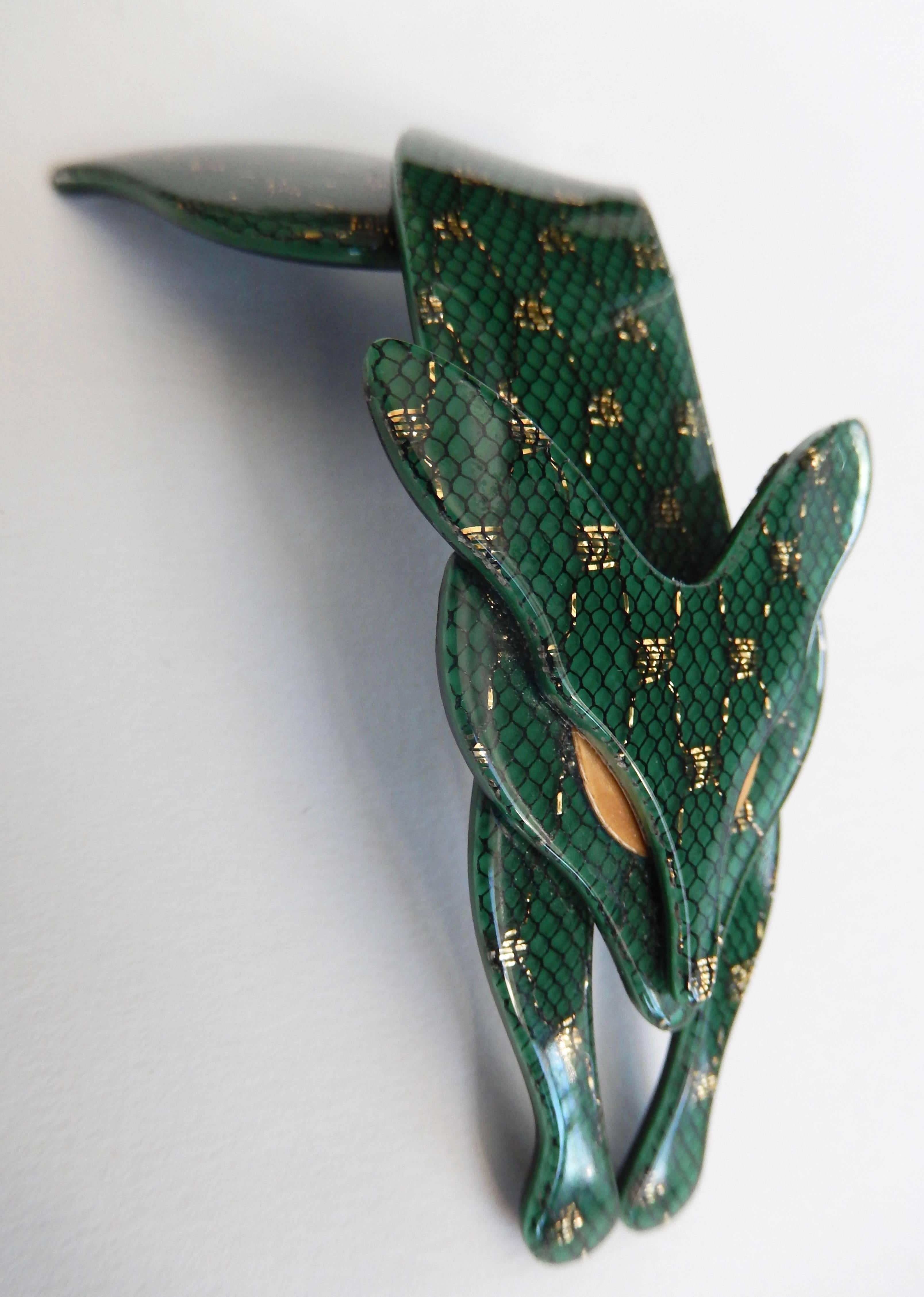 Lea Stein Fox Brooch with Gold And Black Lace Fabric In Good Condition For Sale In Winnetka, IL