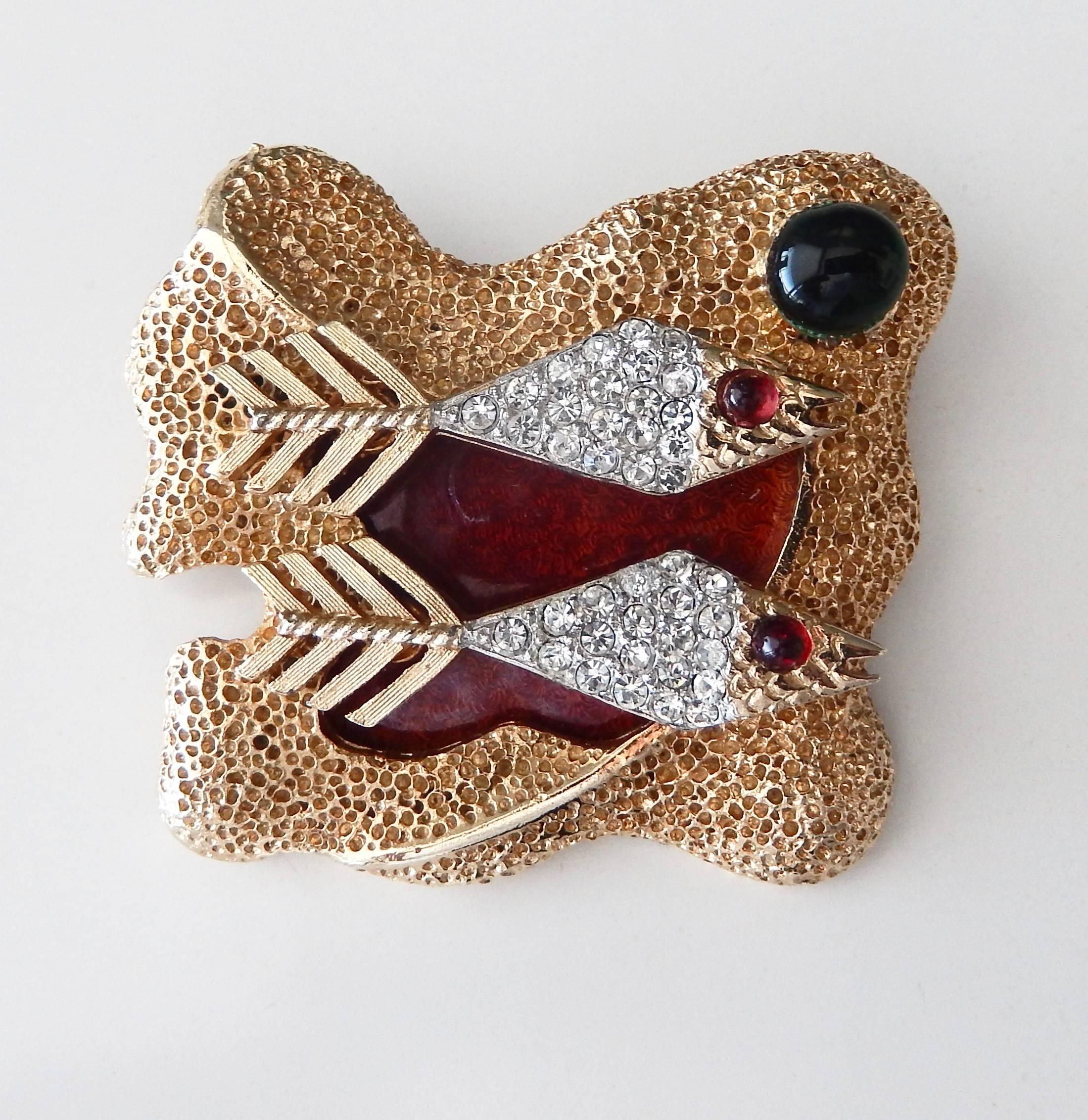 Vendome by Helen Marion Enamel and Rhinestone Brooch, 1960s  In Good Condition For Sale In Winnetka, IL