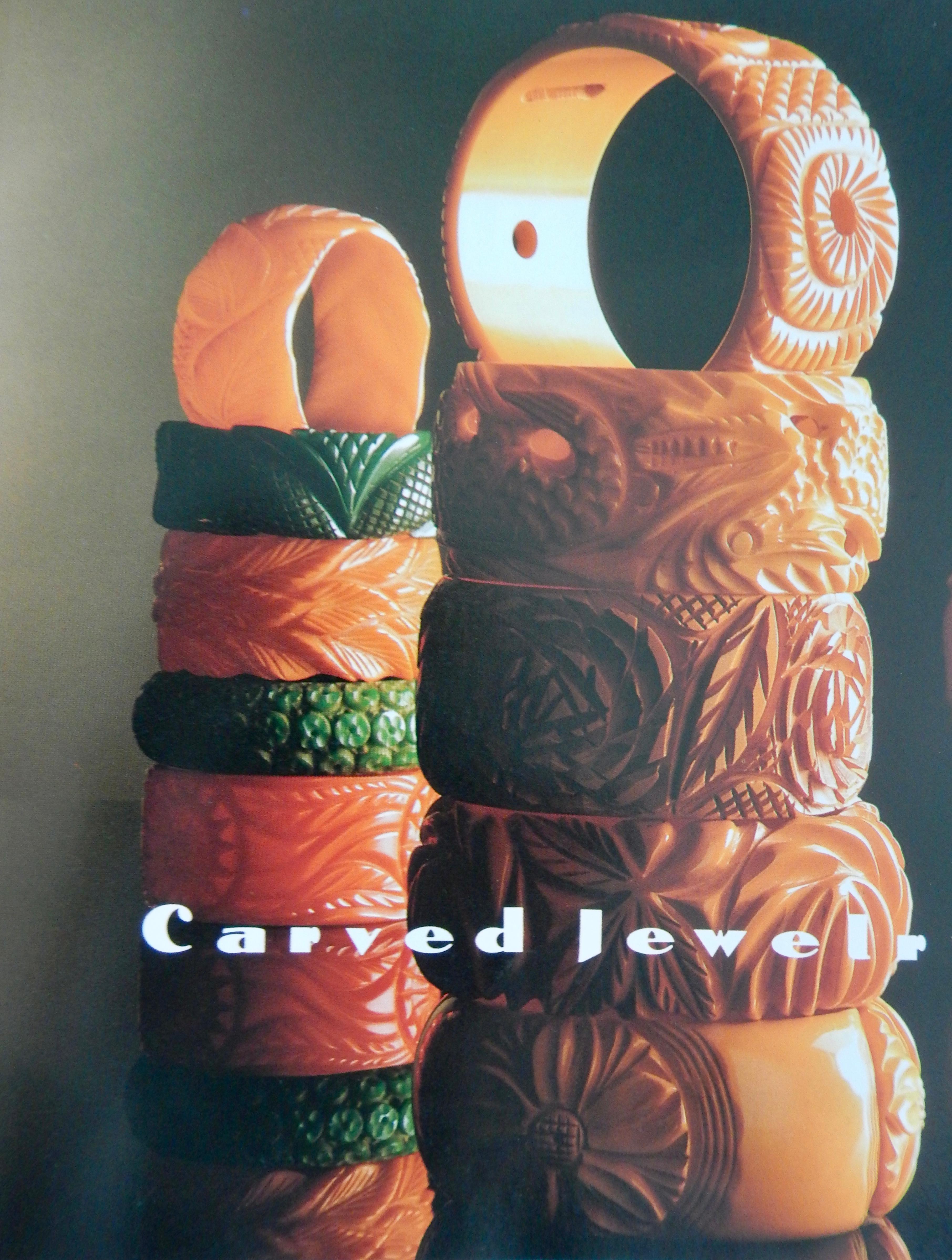 Art Deco Carved Bakelite Clamper Bracelet For Sale 5