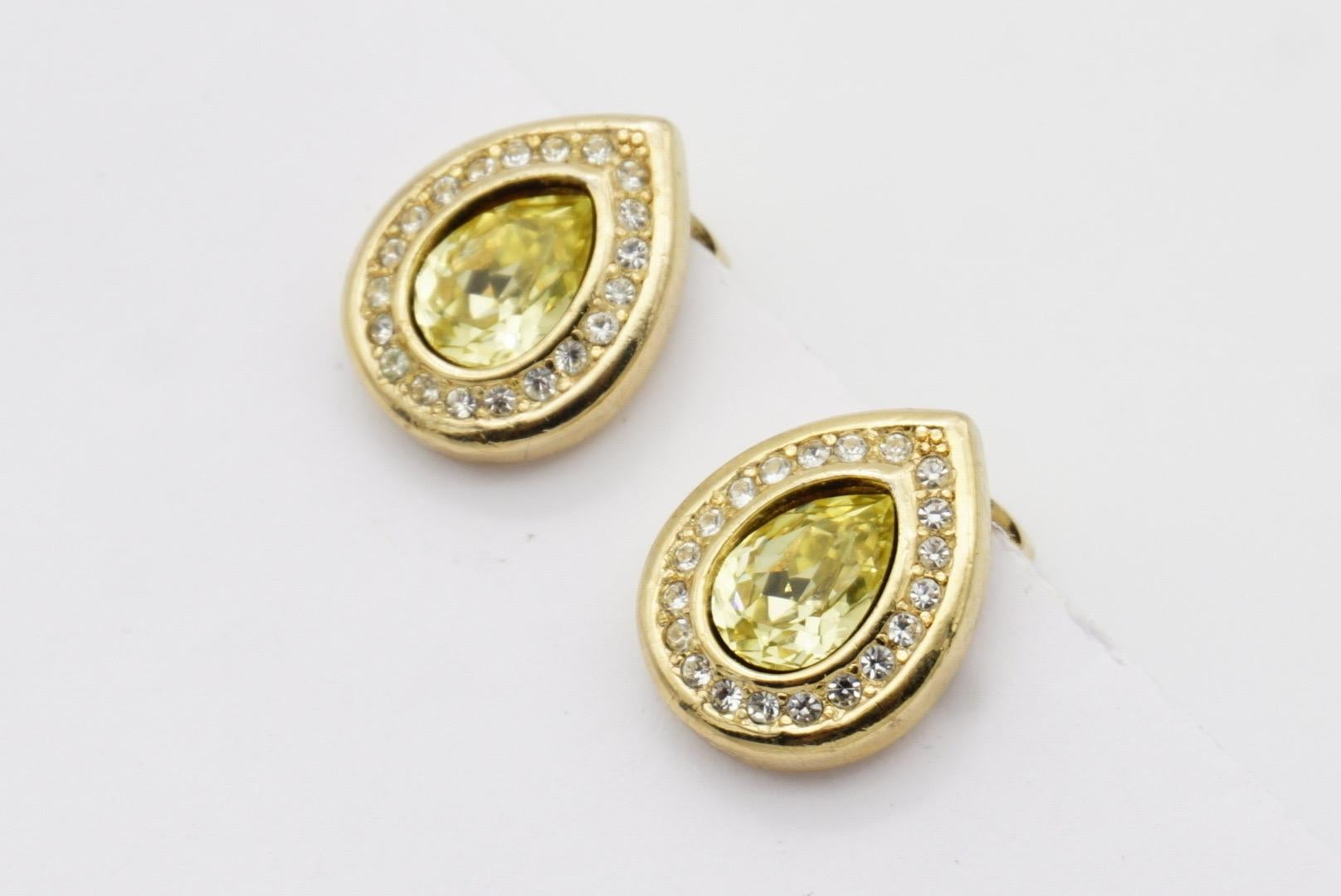 Christian Dior Vintage 1980s Topaz Crystals Tear Water Drop Clip Gold Earrings  For Sale 4