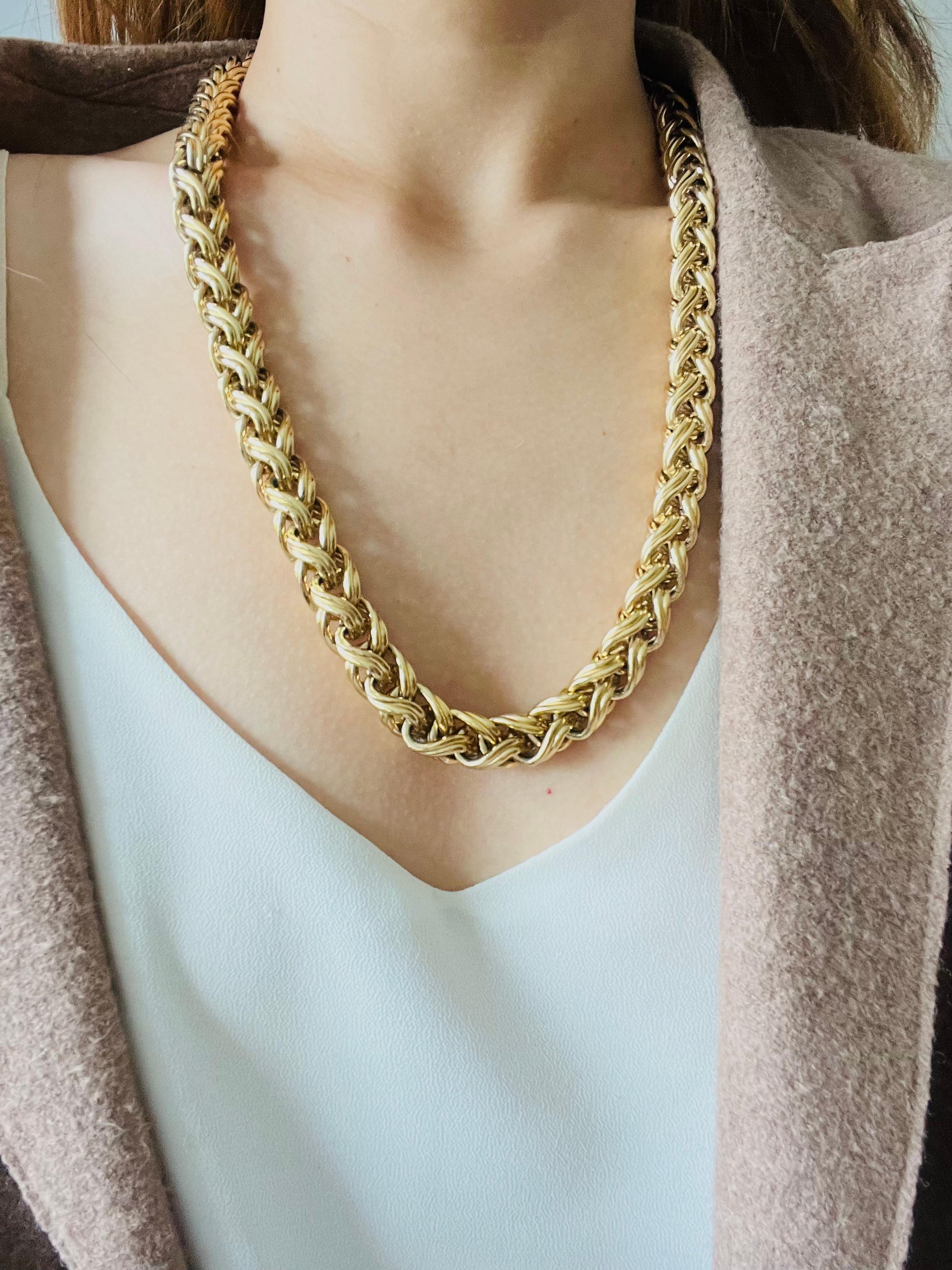 Givenchy Vintage 1980 Braided Interlocked Link Cuban Rope Chain Chunky Necklace For Sale 1