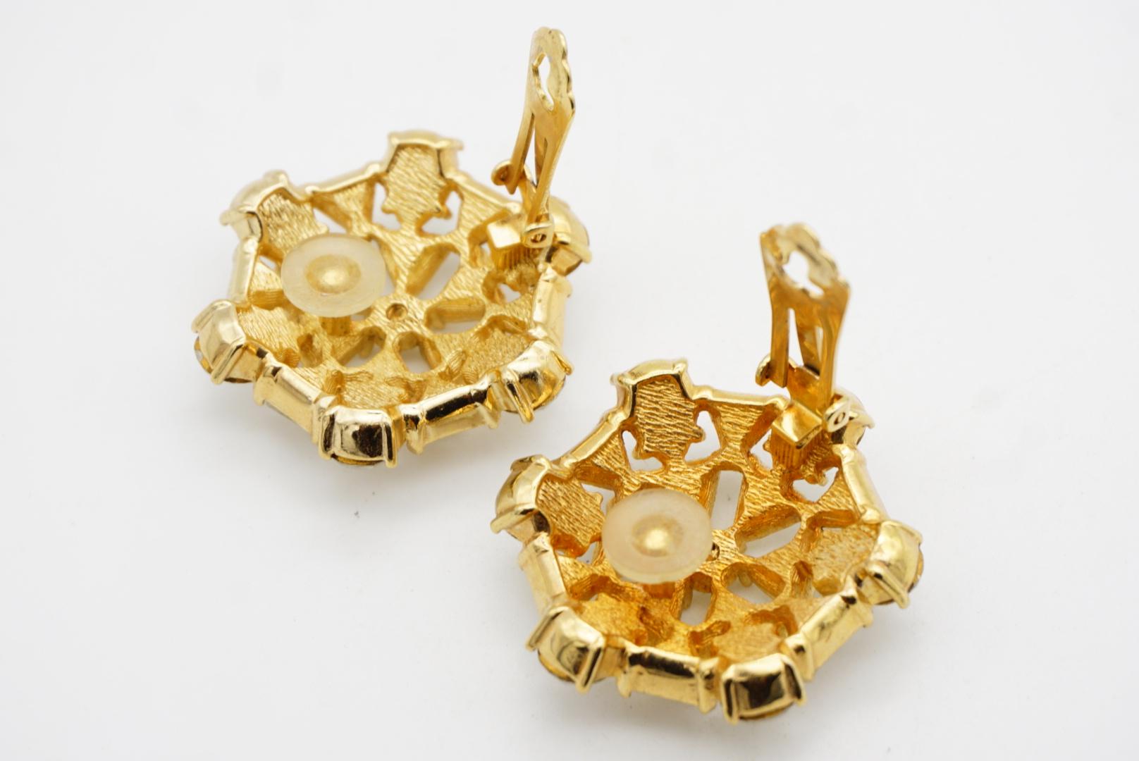 Christian Dior GROSSE Pendientes de clip de cristal triangular con gota de agua y copo de nieve grande en venta 8