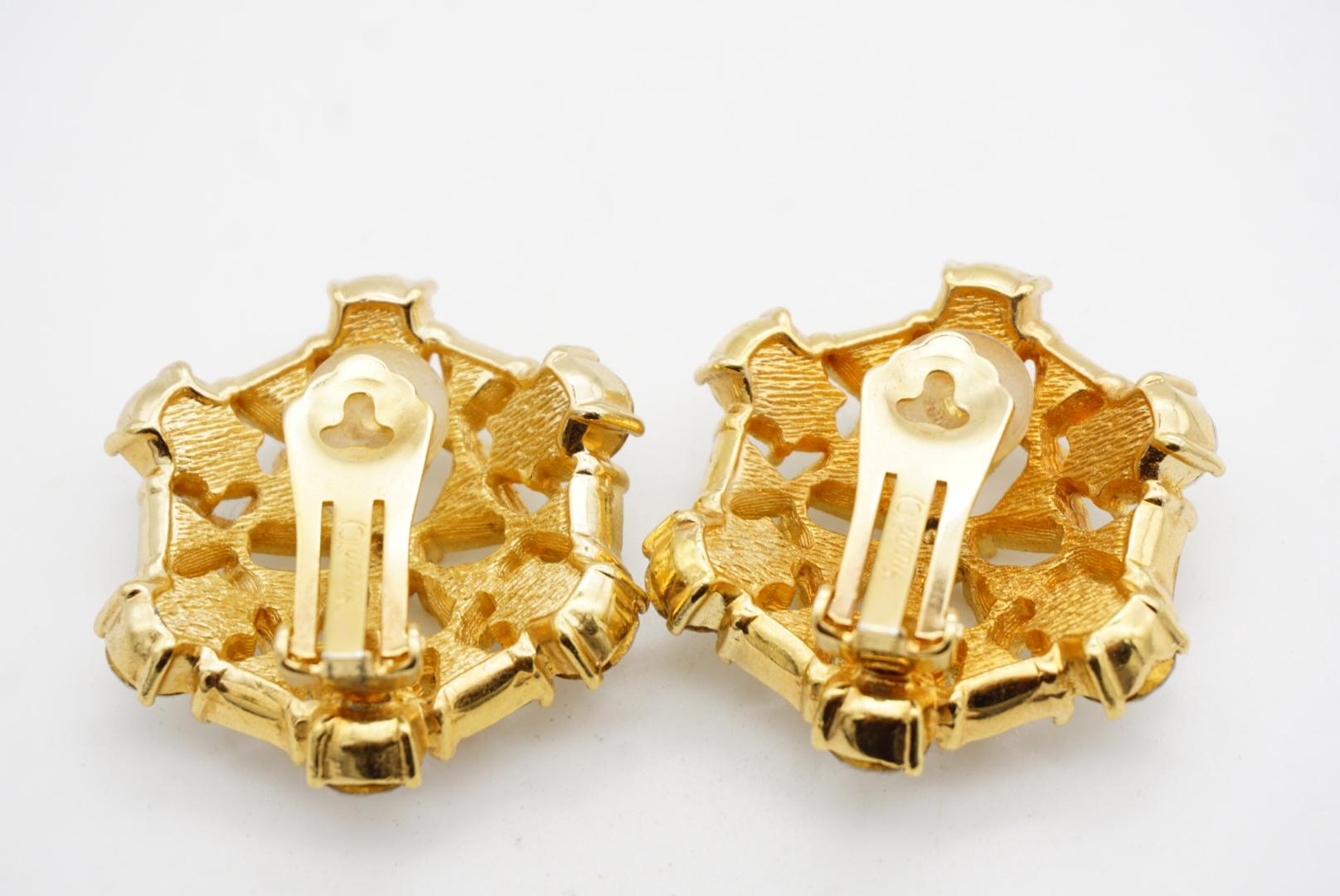Christian Dior GROSSE Pendientes de clip de cristal triangular con gota de agua y copo de nieve grande en venta 7