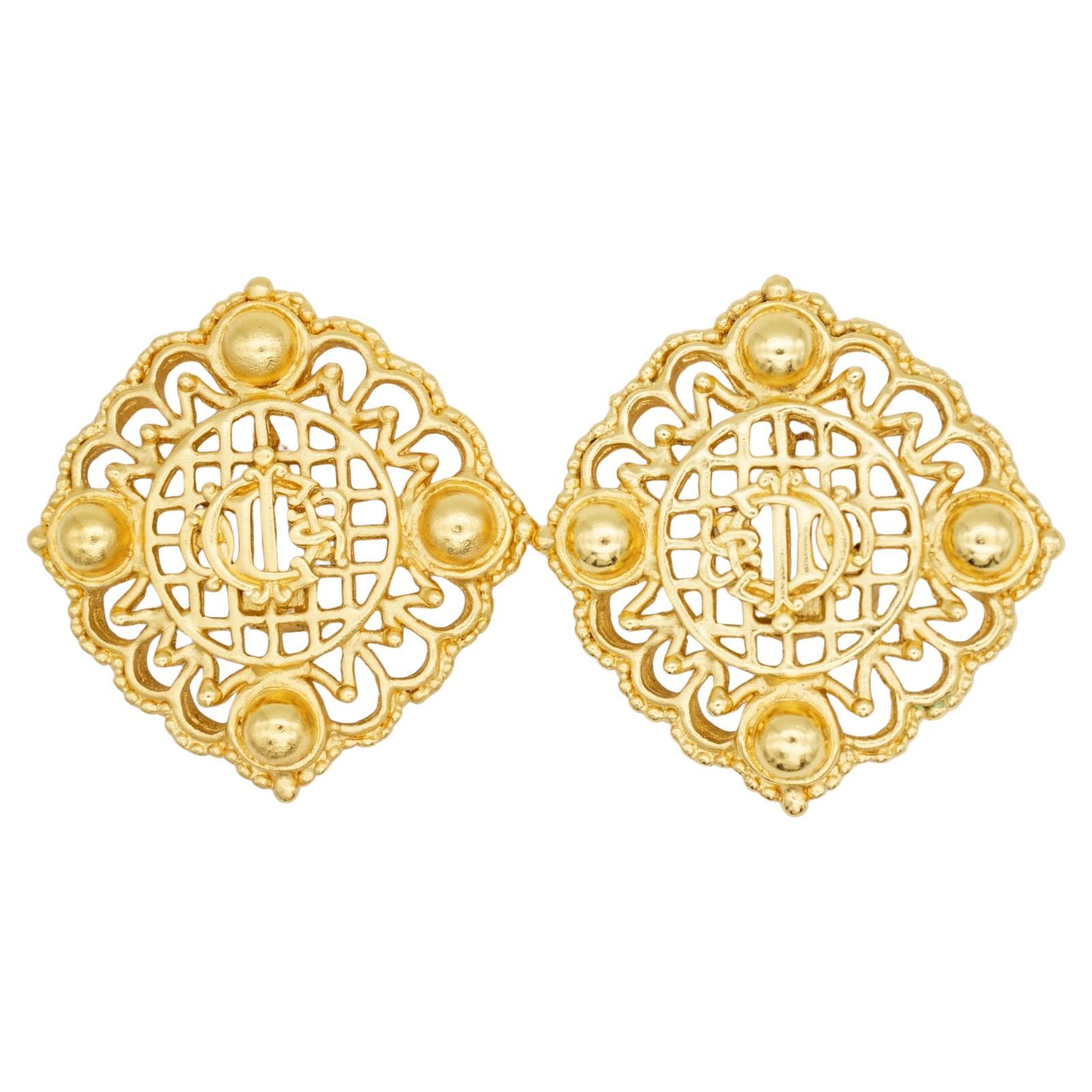 Boucles d'oreilles Christian Dior Vintage Massive Insignia Crest Monogram AB Logo Square