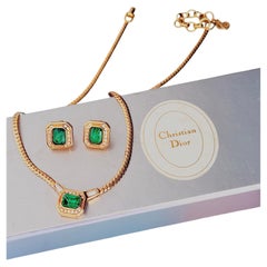 Christian Dior Vintage Iconic Rare Gold Gripoix Emerald Marble Octagon 2 Set