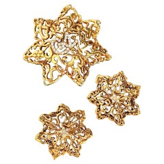 Christian Lacroix Vintage Iconic Unisex Gold Large Hectogram Star Statement Set