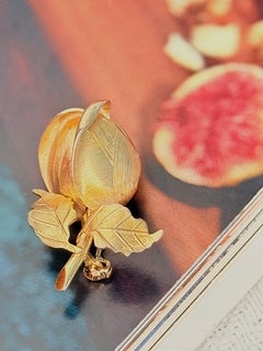 Christian Dior GROSSE 1963 Gold Iconic Vivid 3D Rose Flower Buds Leaf Brooch