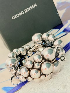 Georg Jensen Harald Nielsen Iconic Sterling Silver 551 B Moonlight Grapes Bangle
