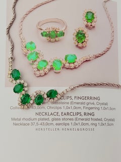 Collar ondulado de Christian Dior Haute Couture con cristales esmeralda verdes ovalados icónicos