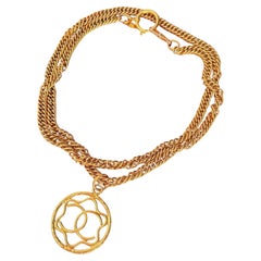 Chanel Haute Couture – Kultiges goldenes großes Kreis-Coco-Set aus langer Halskette, Gürtel und Armband