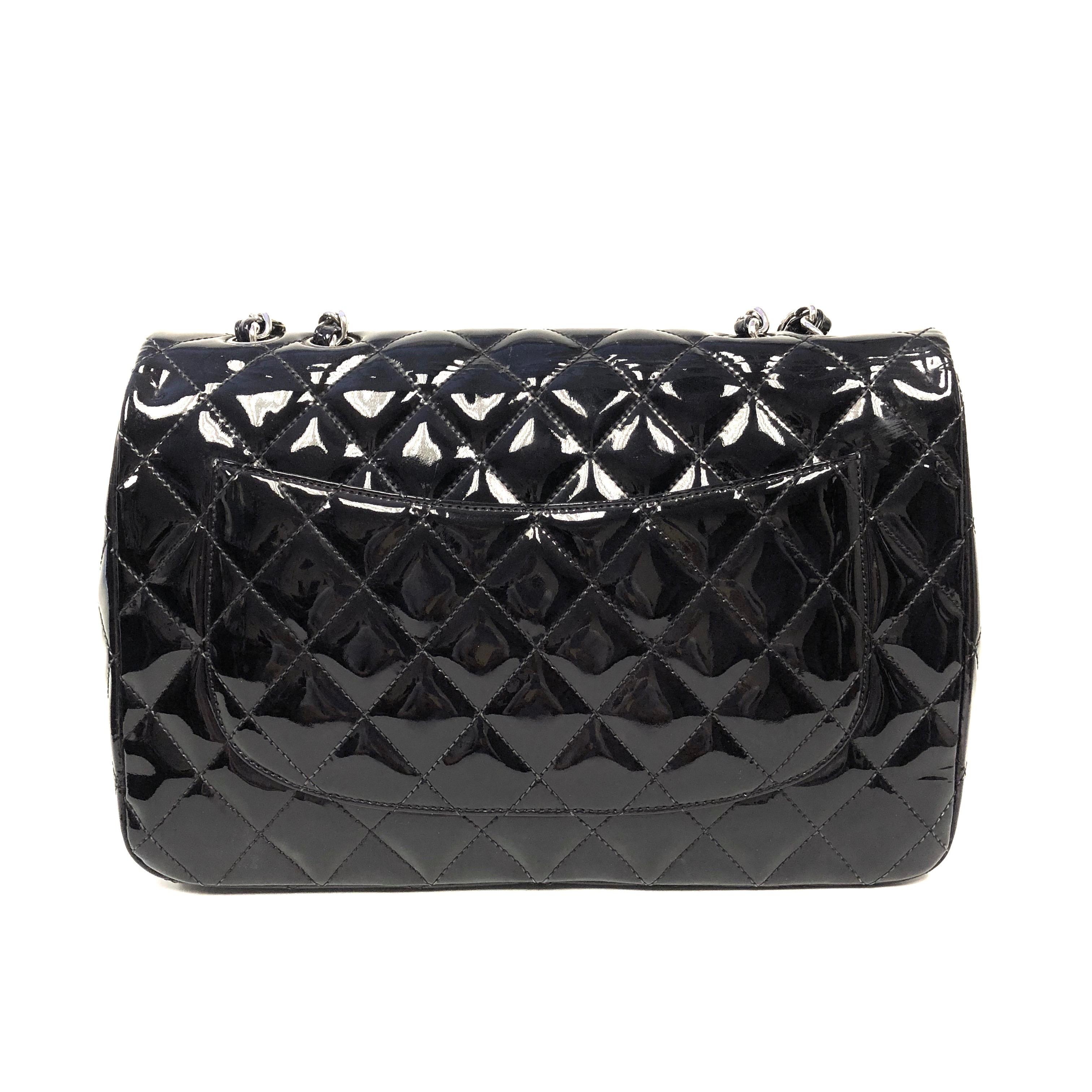 Chanel Classic Quilted Jumbo Single Flap Black Patent Bag  In Good Condition In Westlake Village, CA