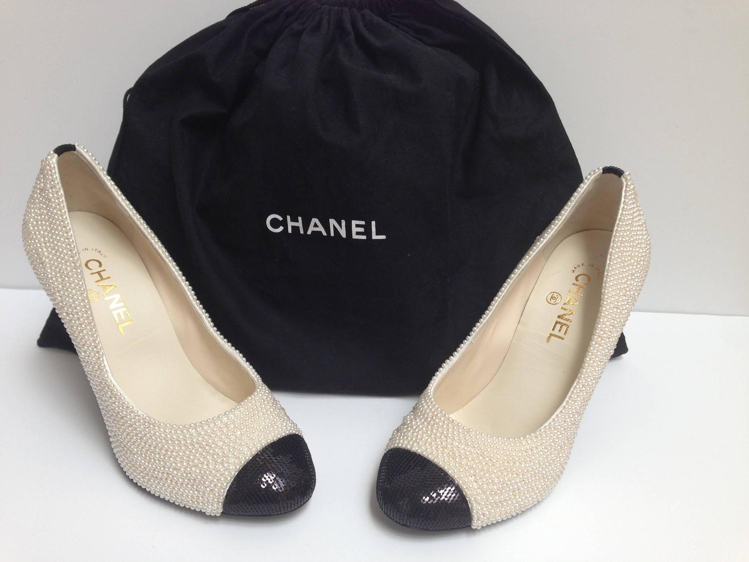 CHANEL Pearl Encrusted Spectator Pumps Cap Toe Shoes Size 40 at 1stdibs