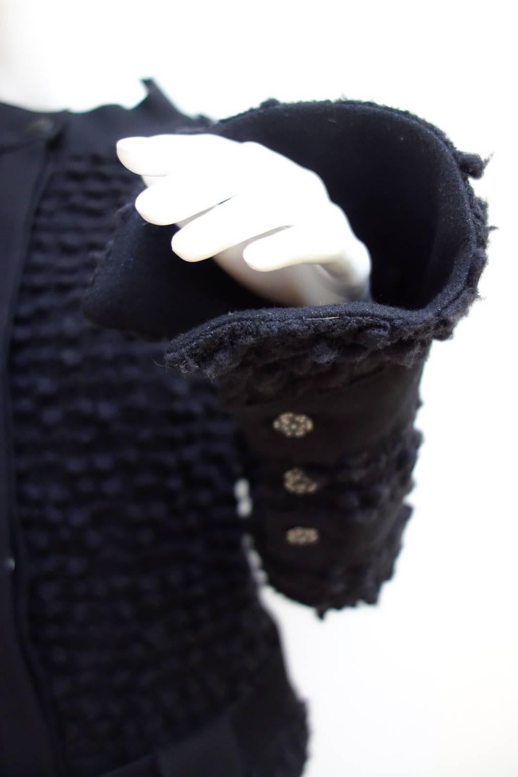 Chanel Black Wool Popcorn Tweed Gripoix Belt Jacket Size 40 In Excellent Condition For Sale In Westlake Village, CA